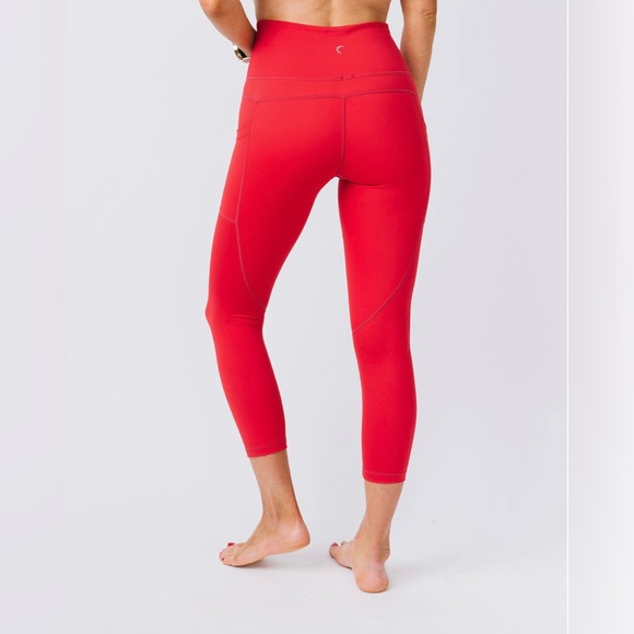 Zyia Active Red Pocket Light n Tight Hi-Rise Capri 20" 4 - Picture 4 of 10